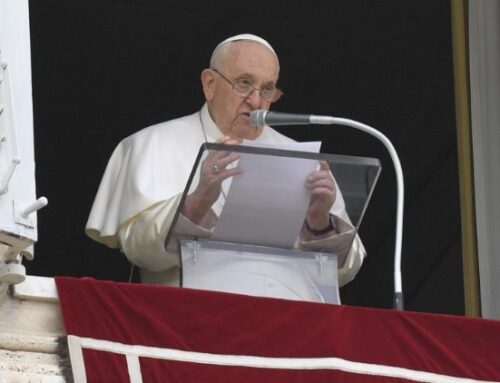 Stupirsi dei doni di Dio che guarisce e dona dignità all’uomo
